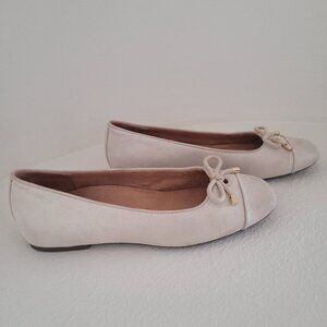 VIONIC KIARA BOW FLATS , GOLD METALLIC, SIZE 8